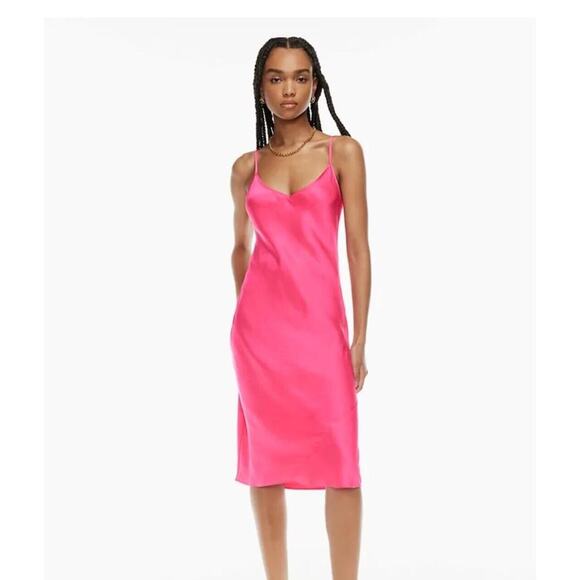 Aritzia Dresses & Skirts - Aritzia Wilfred Hot Pink Slip Dress Straps Lightweight Satin Size 2XL